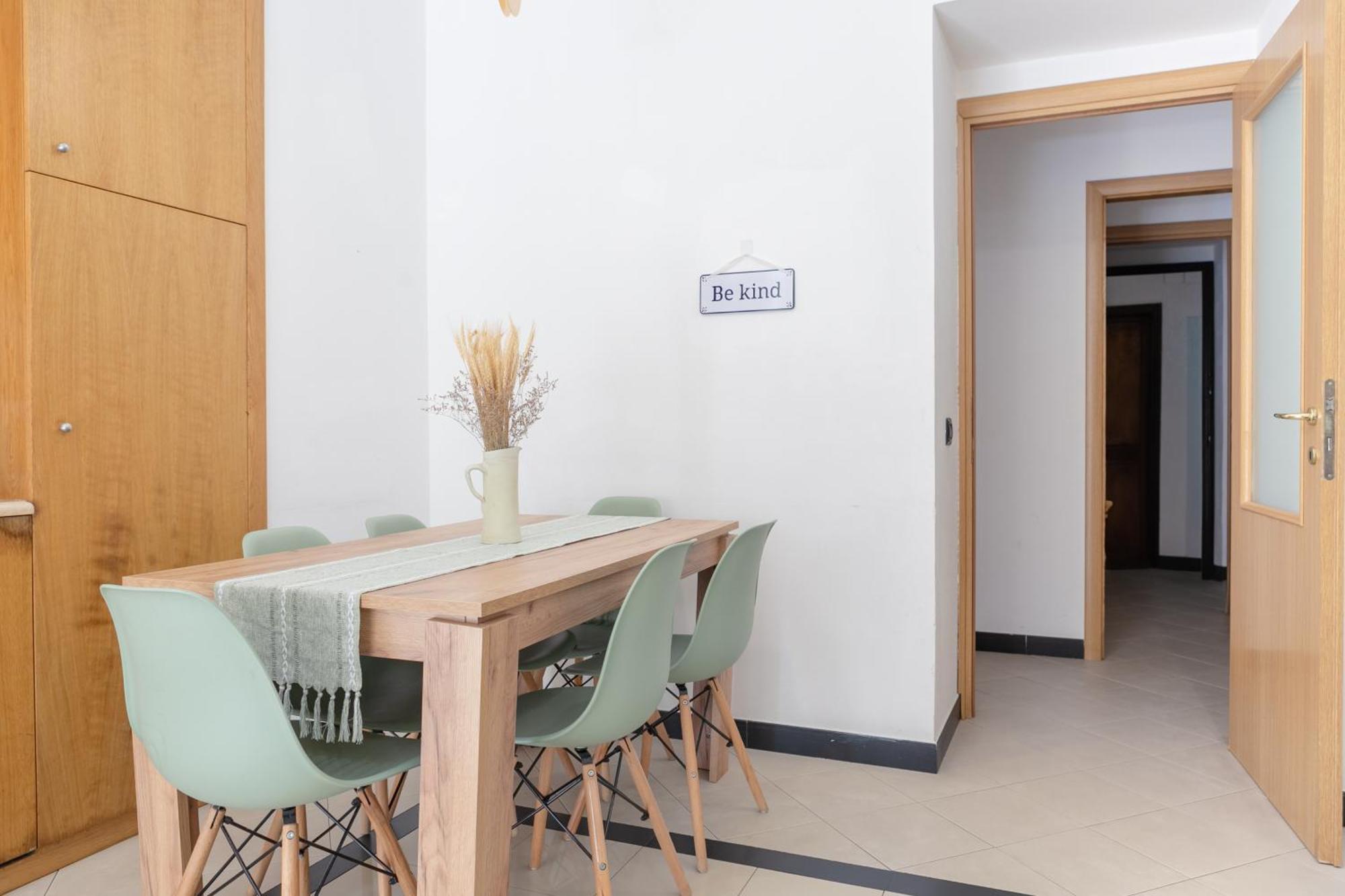 Holiday Homes Rome - Green Apartment S Camillo - Near Trastevere Exteriör bild