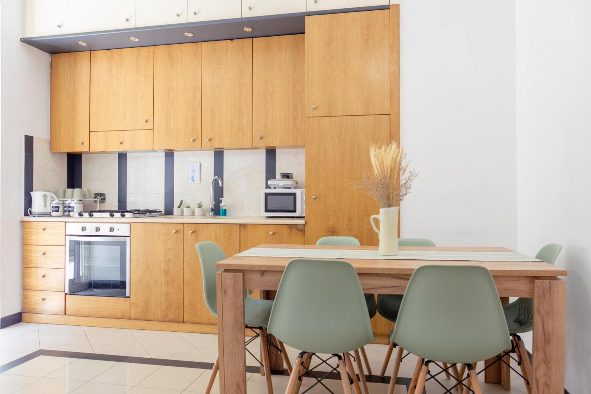 Holiday Homes Rome - Green Apartment S Camillo - Near Trastevere Exteriör bild